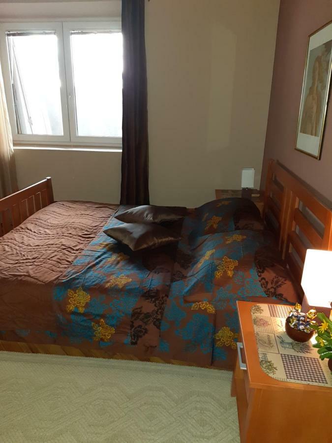 Apartments Ant Будва Екстер'єр фото