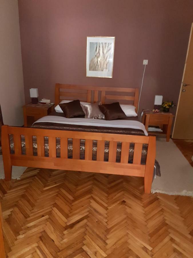 Apartments Ant Будва Екстер'єр фото